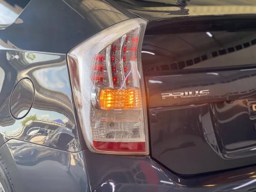 Prius 010 option 4 solar សូម ចុចលីងខាងក្រោមដើម្បើសួរពត៍មានបន្ថែម