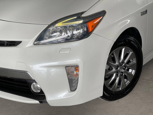 Prius 012 option 5 plug in advanced សូម ចុចលីងខាងក្រោមដើម្បើសួរពត៍មានប