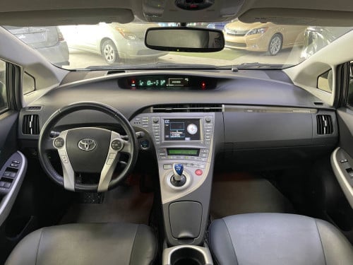 Prius 012 option 5 plug in advanced សូម ចុចលីងខាងក្រោមដើម្បើសួរពត៍មានបន្ថែ