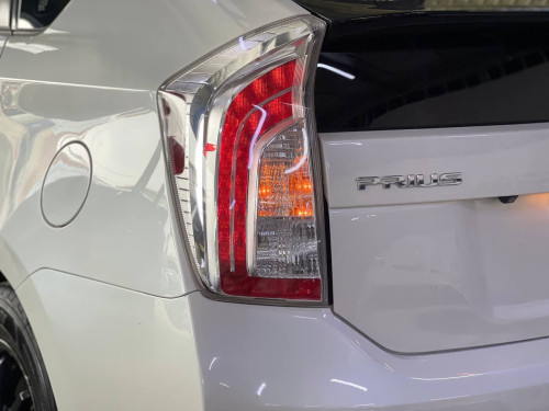 Prius 013 option 3  សូម ចុចលីងខាងក្រោមដើម្បើសួរពត៍មានបន្ថែម