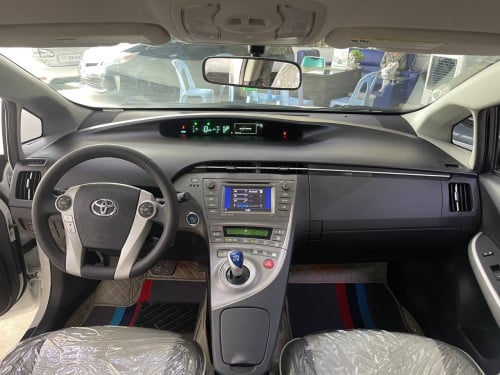 Prius 013 option 3  សូម ចុចលីងខាងក្រោមដើម្បើសួរពត៍មានបន្ថែម