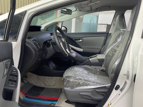 Prius 013 option 3  សូម ចុចលីងខាងក្រោមដើម្បើសួរពត៍មានបន្ថែម