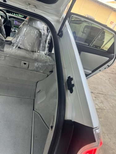Prius 013 OPTION 3 ABS តែមសឡានស៊ីនមួយជុំទិញដាច់បង់រំលស់25ខេត្តក្រុង