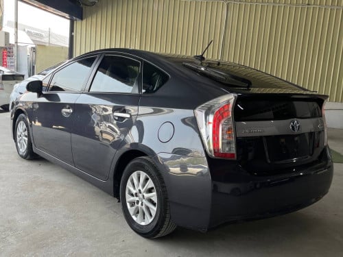 Prius 014 option 3 plug in សូម ចុចលីងខាងក្រោមដើម្បើសួរពត៍មានបន្ថែម