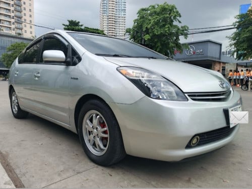 Prius 07 Full Option ឡានស្អាត លក់បន្ទាន់