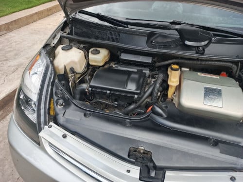 Prius 07 Full Option ឡានស្អាត លក់បន្ទាន់