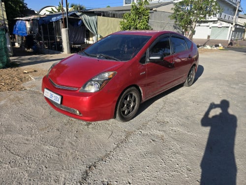 Prius 07 ធូរីង full option លក់