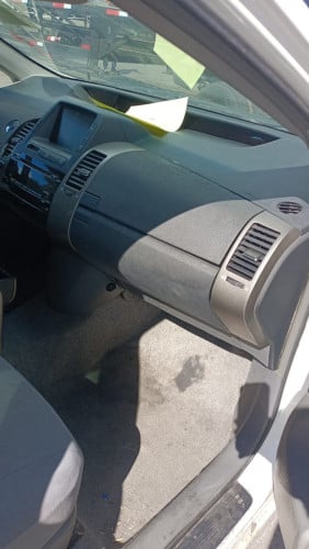 Prius 2007 full សាង 11200$