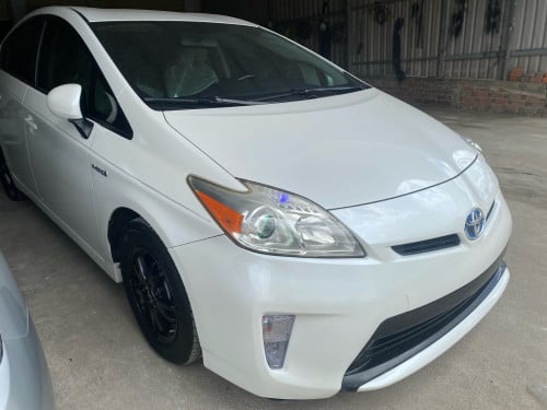 Prius 2013 Option 03