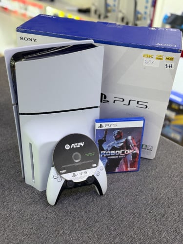 PS5 slim standards edition