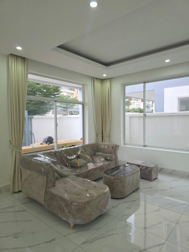Queen Villa corner  for rent  Borey Orkide 6A (The Garden )