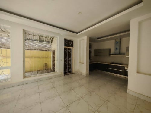 Queen villa for rent at borey Orkide