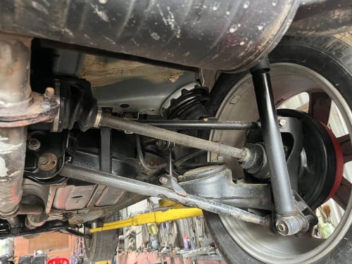 RAV4 ឆ្នាំ02លក់9000$ លេខ069663435/061326179