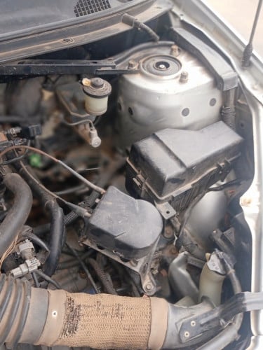 rav4 ឆ្នាំ2001ប៉ុងមួយ
