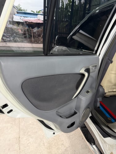 Rav4L 02ប៉ុង1fullបើកដំបូលឡានថ្មី