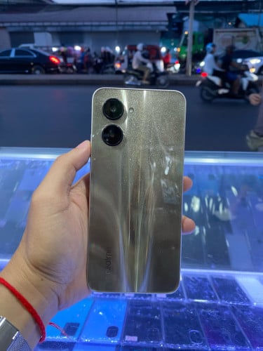 Realme C33 ក្រុមហ៊ុន Ram 4G+4G / 64G ស្អាត99%