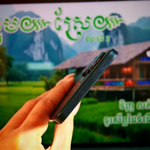 Redmi Turbo 3 (វ៉ៃដូរបាន)មានធានាច្បាស់លាស់ត្រឹមត្រូវ