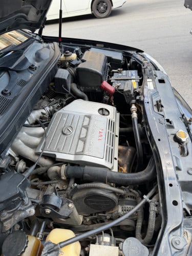 RX 300/ 99 មានពន្ឋ័ អត់បុក 5800$ ហាមត