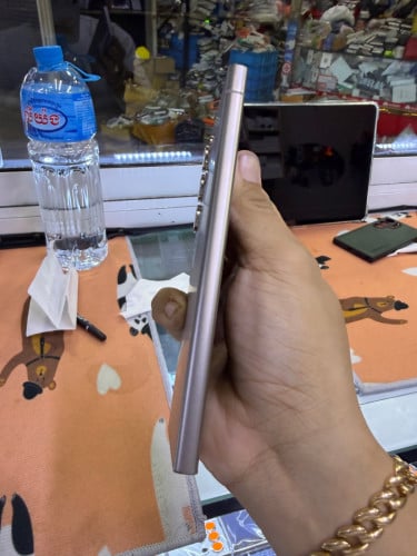 Samsung s24ultra 1TG ក្រុមហ៊ុន sim2