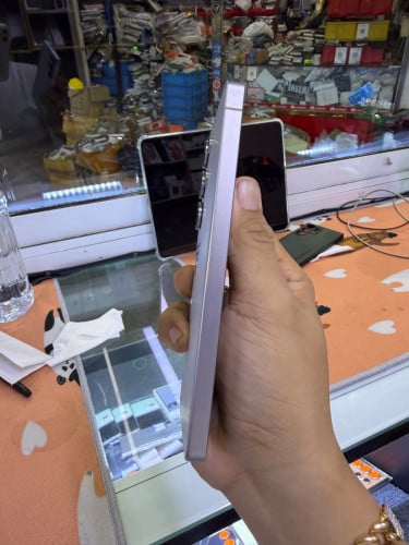 Samsung S25ultra 256G sim2 ក្រុមហ៊ុន