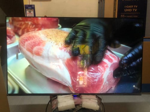 Samsung smart TV 32 inch crystal