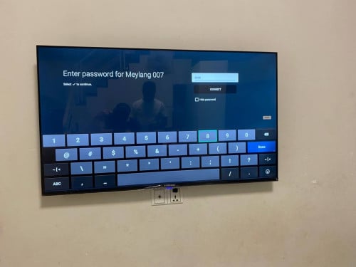 Samsung smart TV 60 inch UHD 4k