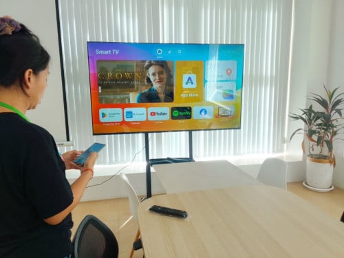 Samsung smart TV 60 inch UHD 4k