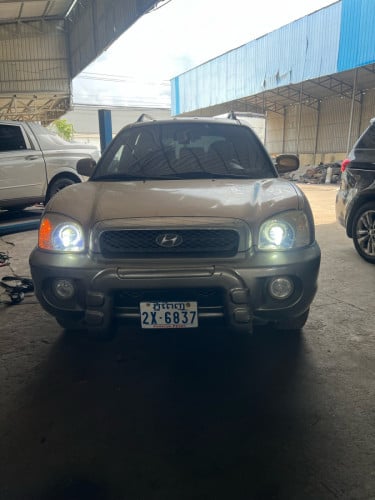 Santafe 2003 2700$