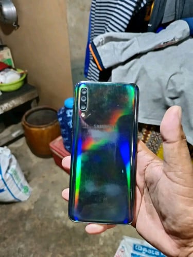 Sasung A70 ស្នុំហ្សុីន សុីម២