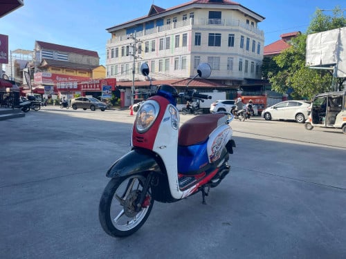 scoopy 013 ម៉ាស៊ីនតាន់