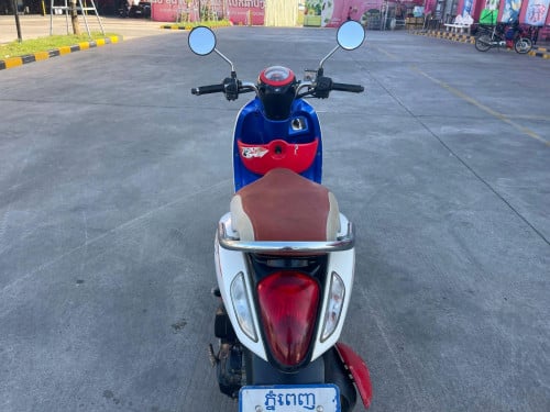 scoopy 013 ម៉ាស៊ីនតាន់