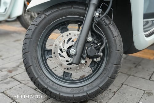 Scoopy025         95%