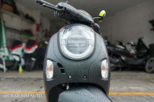 Scoopy025         95%
