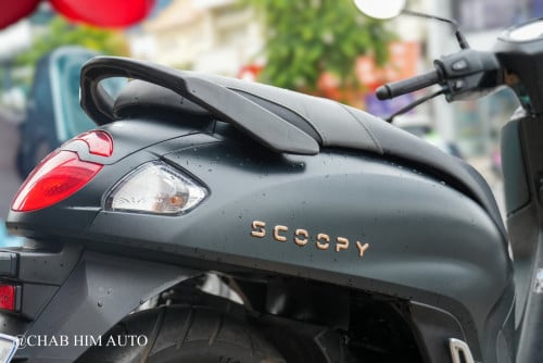 Scoopy025         95%
