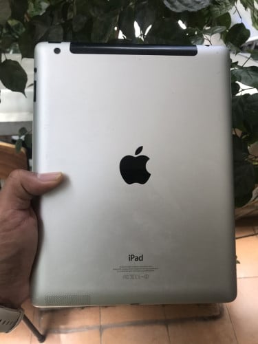 sell ipad 4 32G sim + wifi (ipad only)