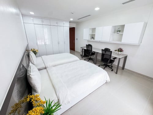 Service Apartment 3 Bedrooms For Rent In BKK1
