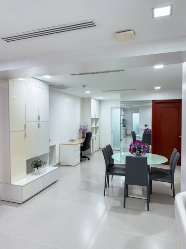 Service Apartment 3 Bedrooms For Rent In BKK1