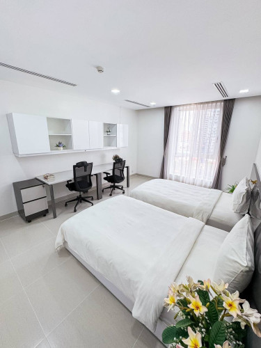 Service Apartment 3 Bedrooms For Rent In BKK1