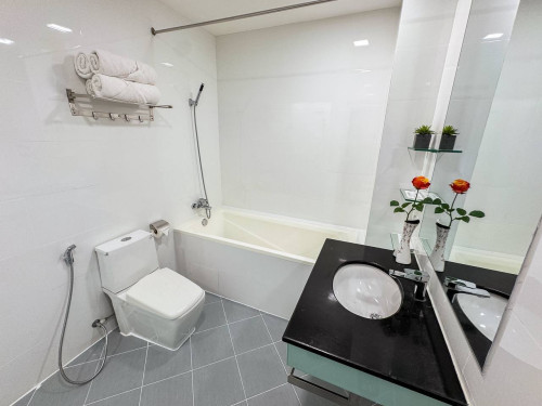 Service Apartment 3 Bedrooms For Rent In BKK1