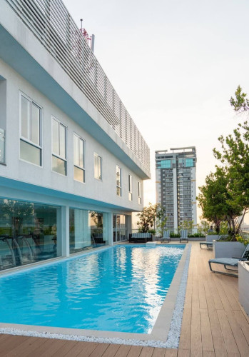 Service Apartment For Rent in BKK1