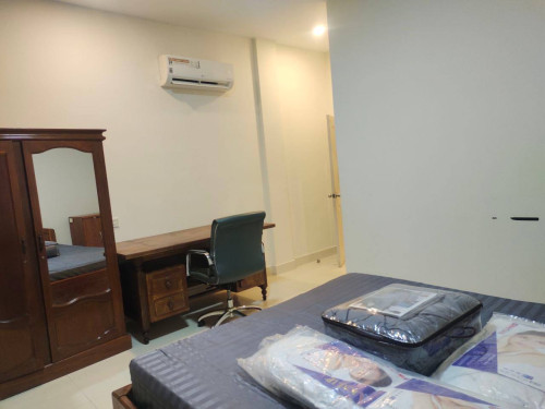 Shop house for rent at borey peng houth beng snor