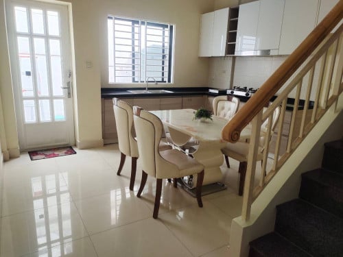 Shop house for rent at borey peng houth beng snor