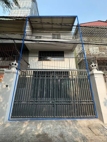 shop house for rent in Bassac Lane $550 per month