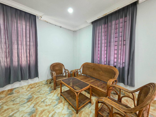 shop house for rent in Bassac Lane $550 per month