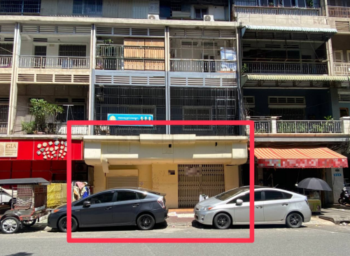 Shophouse for rent in Doun Penh