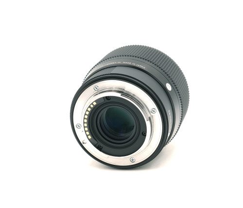 SIGMA 56mm F/1.4 DC DN ( FUJIFULM )