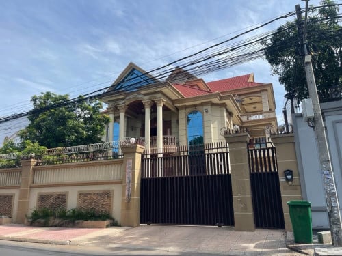 Single Villa for Rent at Khan Touk Kork