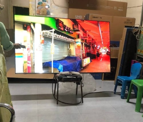 Smart TV 90 inch UHD 4k