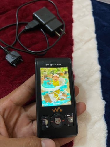 Sony Ericsson w595