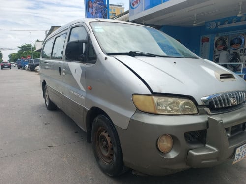 Starex 01 ដឹកអីវ៉ាន់ លក់បន្ទាន